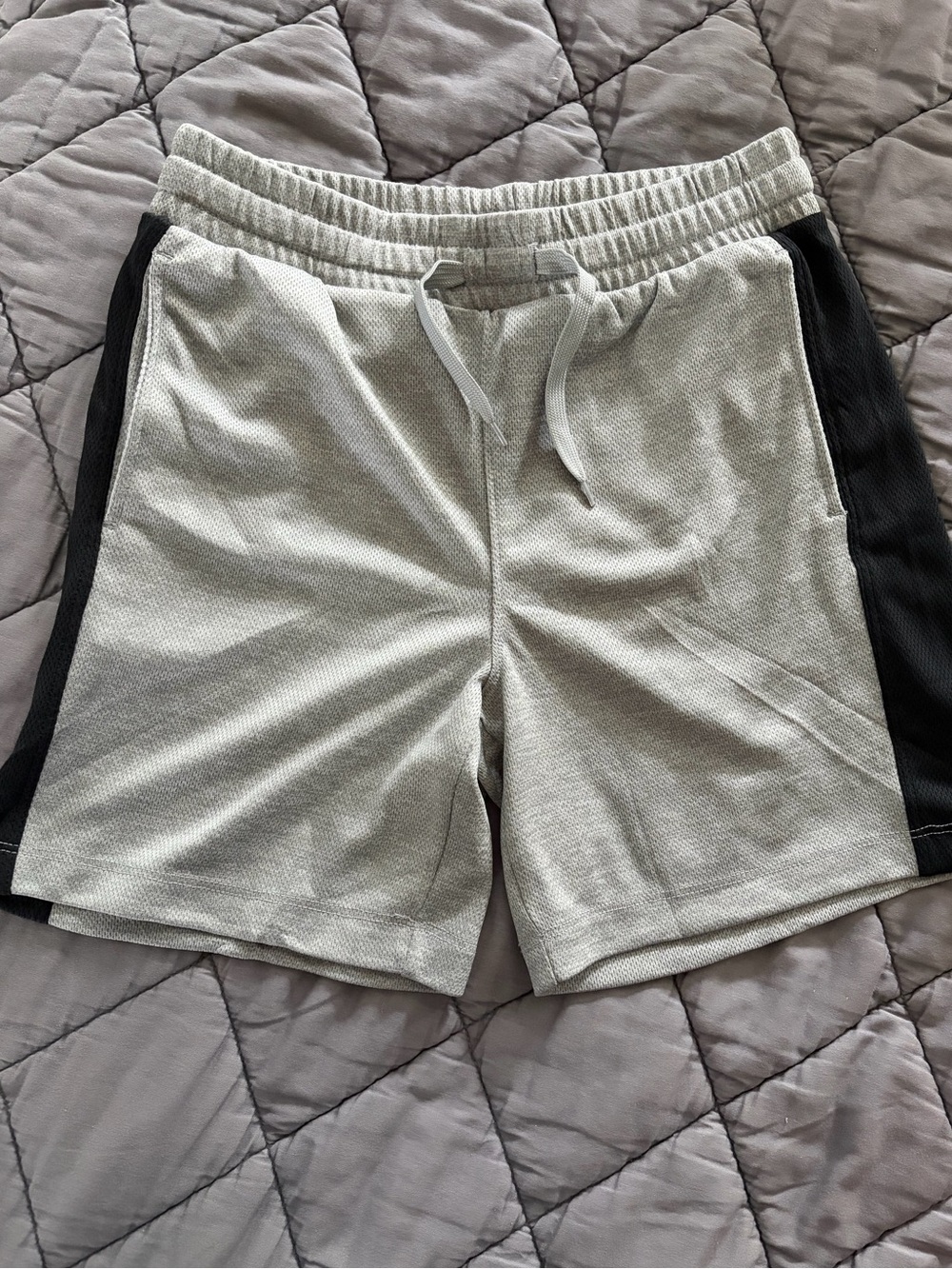 GAP GAPFit Boys Light Gray Athletic Basketball Shorts with Black Side Panels
